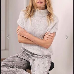 Alpaca wool blend mock neck short sleeve sweater new without tags